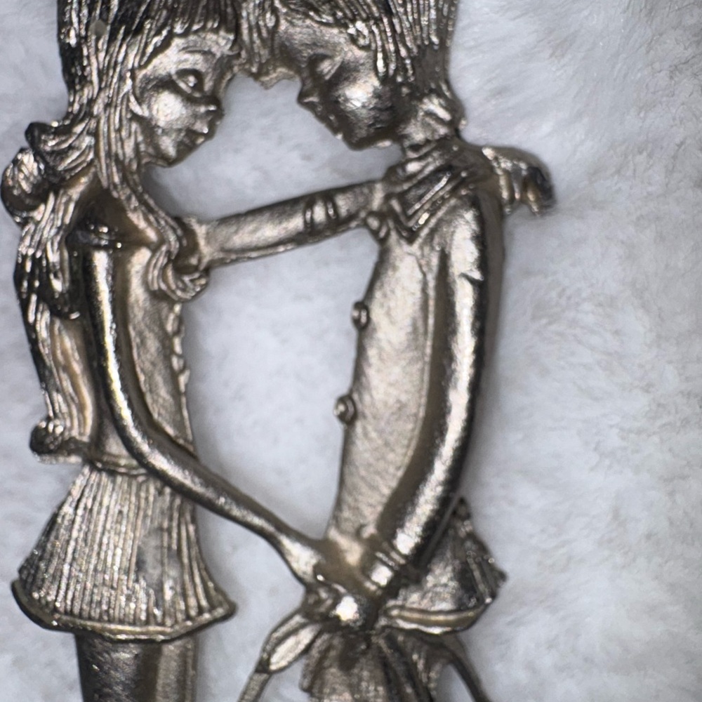 Vintage Pelco pewter Romantic Couple Sculpture made in Italy - Picture 10 of 14